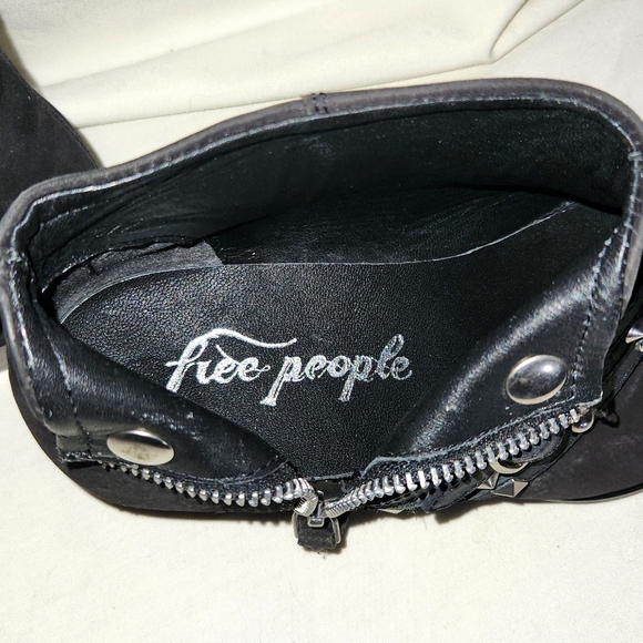 Free People Suede Studded Booties Size 36 (Reiki Cleansed And Infused) - Picture 7 of 11